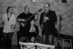 CafeMusicLegends2011-10-29_Micha_013.jpg